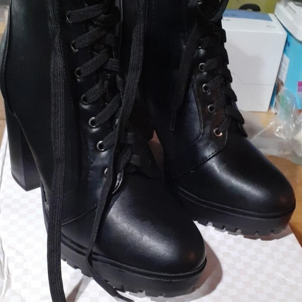 Soda Balboa-S Tall Black Ankle Boots